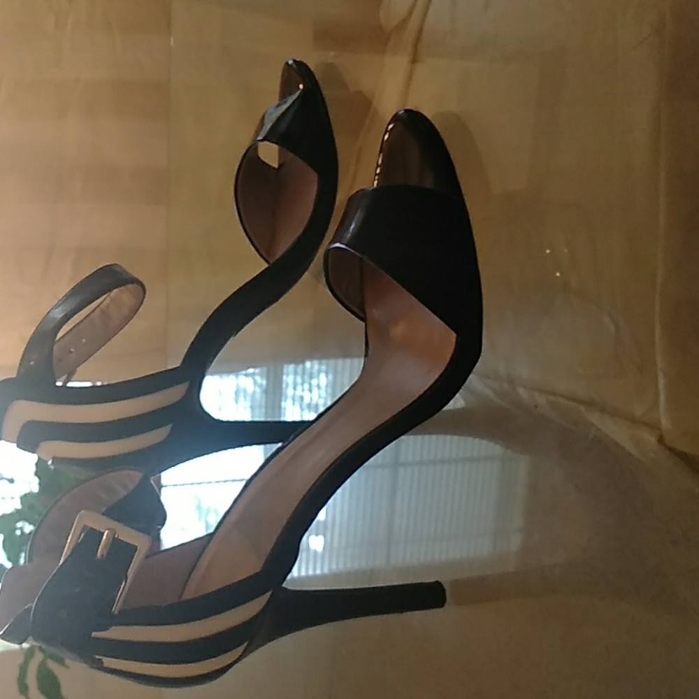 9 & CO Shoes, Like new